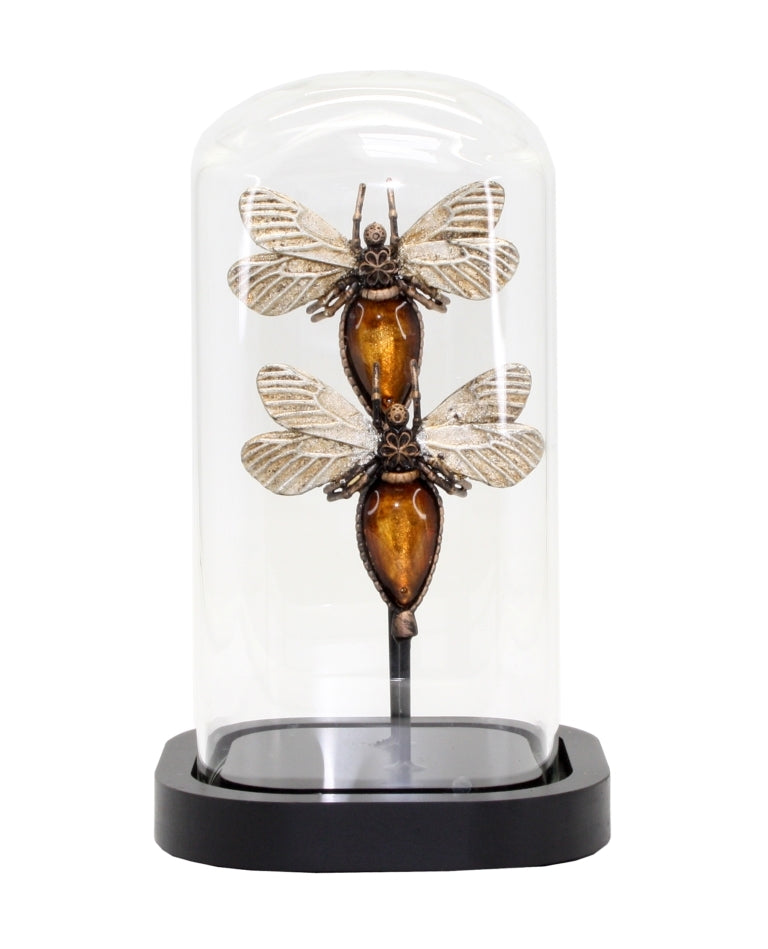 Two Bees Cloche