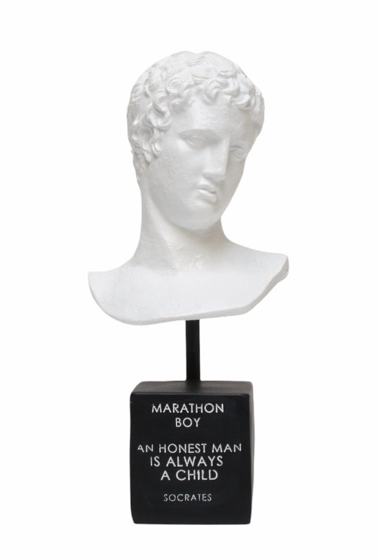 Marathon Boy Statue