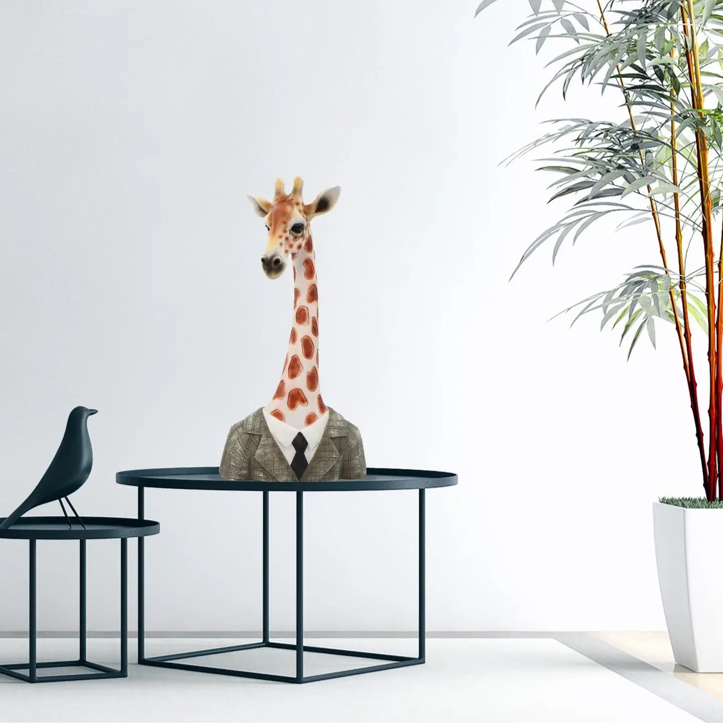 Extra Long Extravert Giraffe Statue